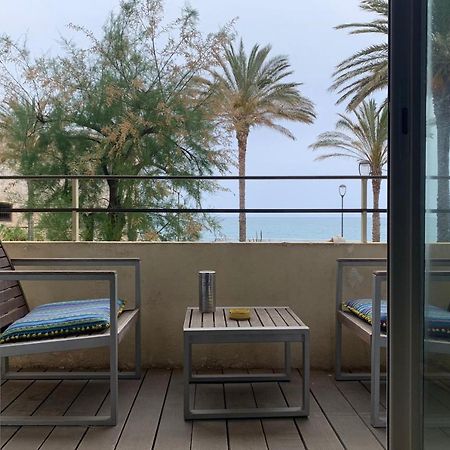 Fully Equipped Beachfront Studio In The Heart Of The City Center Bd Leclerc Antibes Eksteriør bilde
