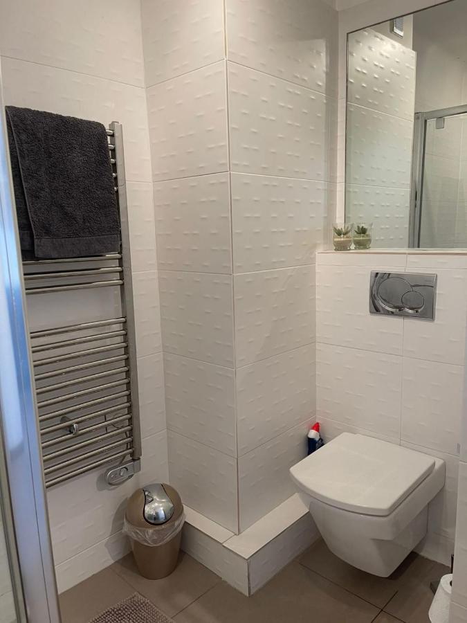 Fully Equipped Beachfront Studio In The Heart Of The City Center Bd Leclerc Antibes Eksteriør bilde